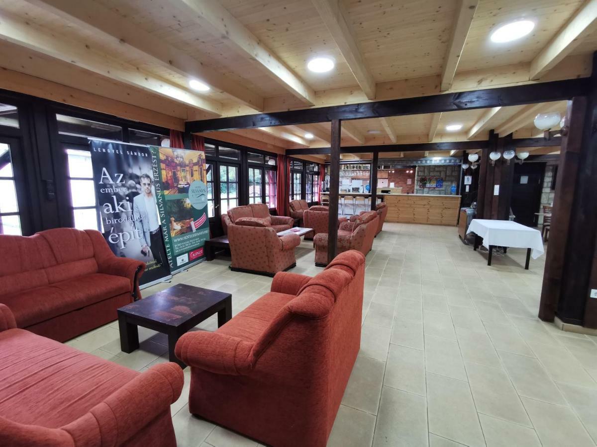 Greenfield Panzio Kisoroszi Kültér fotó